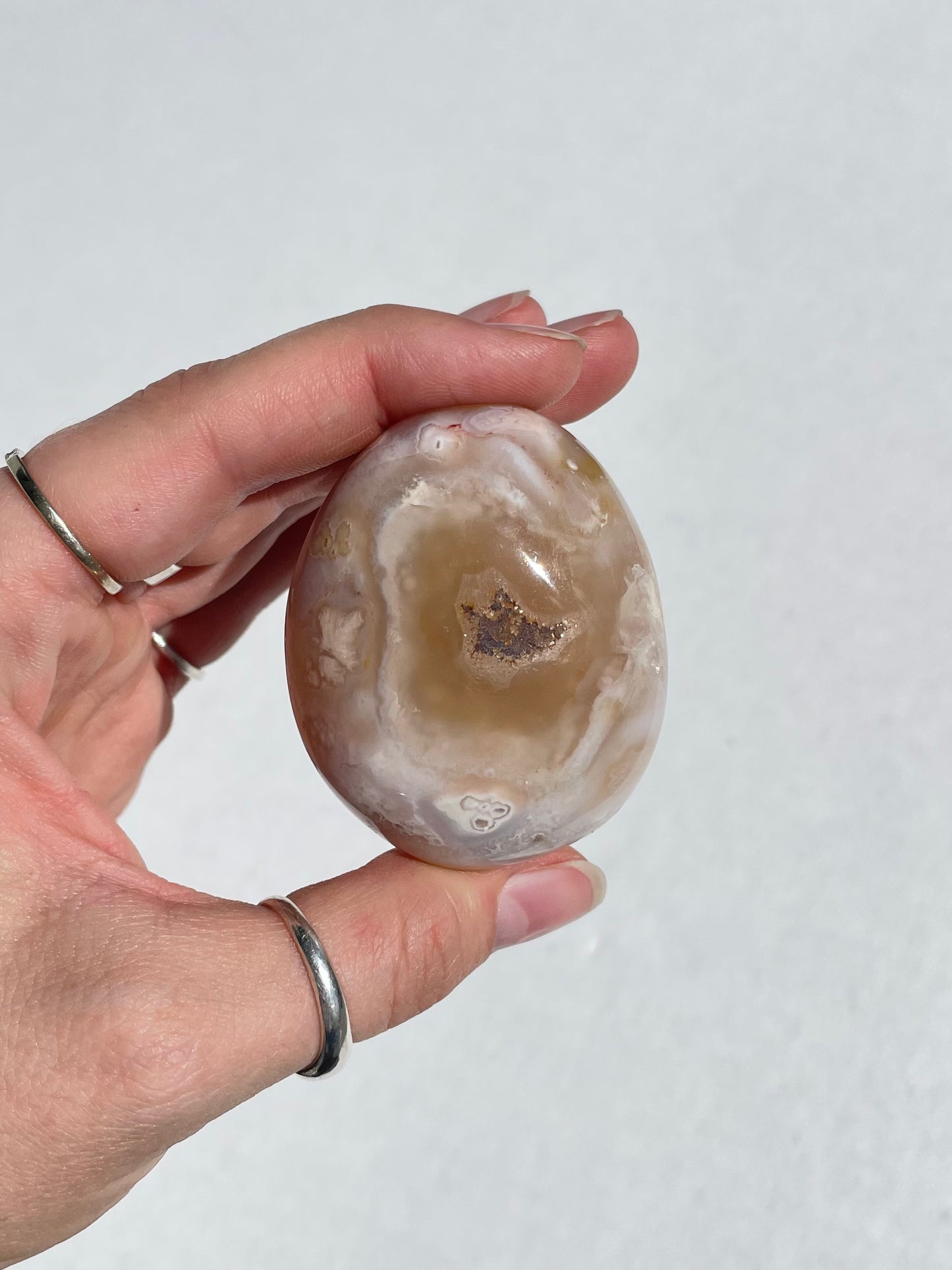 Flower Agate Palm Stone