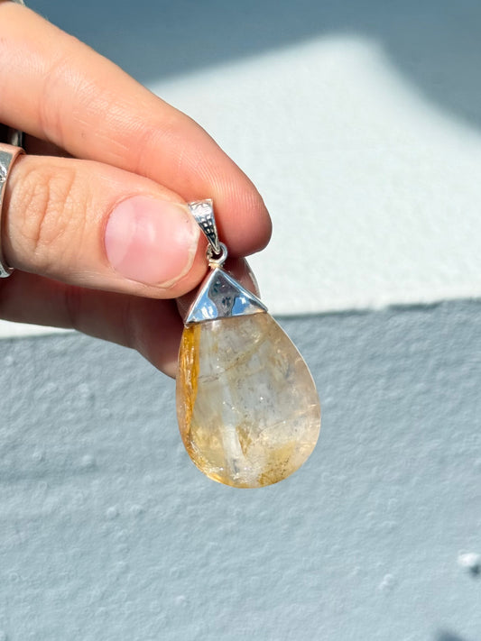 Golden Healer Quartz Pendant silver 925