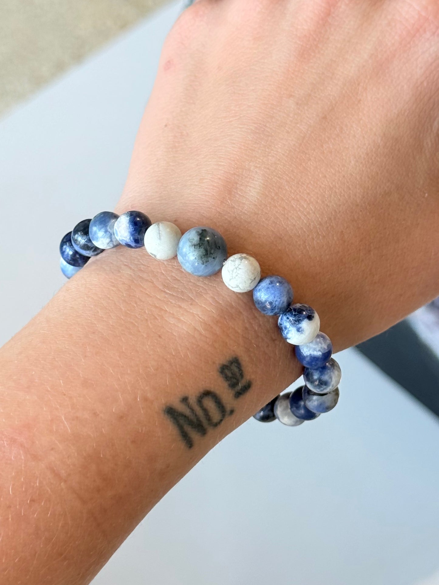 Sodalite & Howlite - 8mm Bracelet