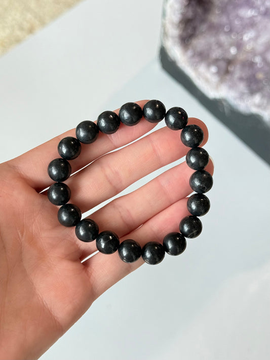 Shungite - 10mm Bracelet