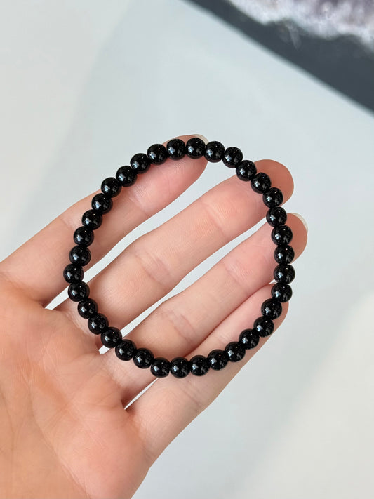 Onyx - 6mm Bracelet
