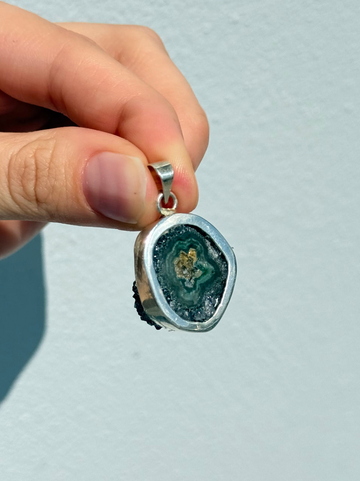 Colgante de flor de amatista natural | Natural Amethyst Flower Pendant