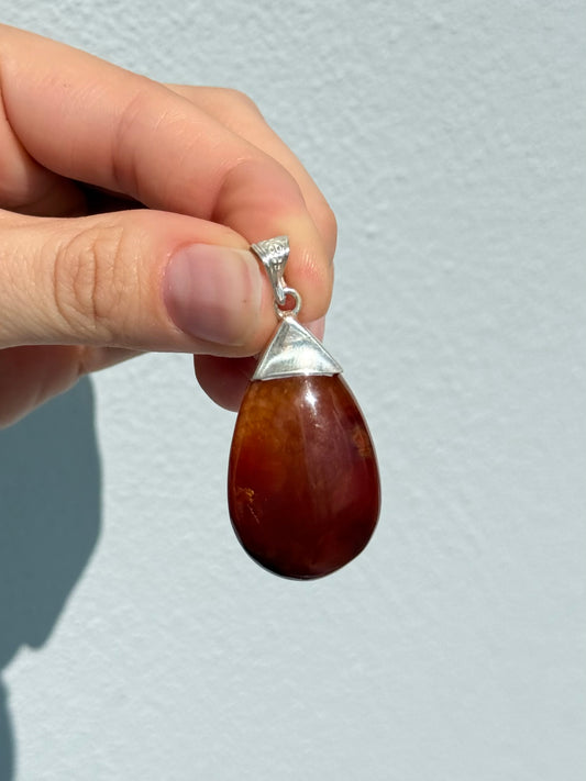 Colgante de cornalina | Carnelian Pendant