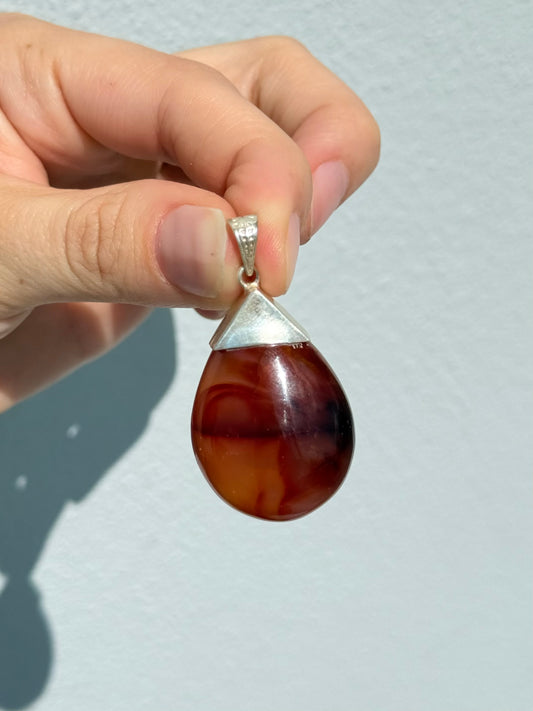 Colgante de cornalina | Carnelian Pendant
