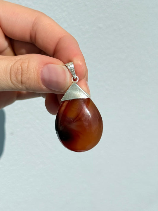 Colgante de cornalina | Carnelian Pendant