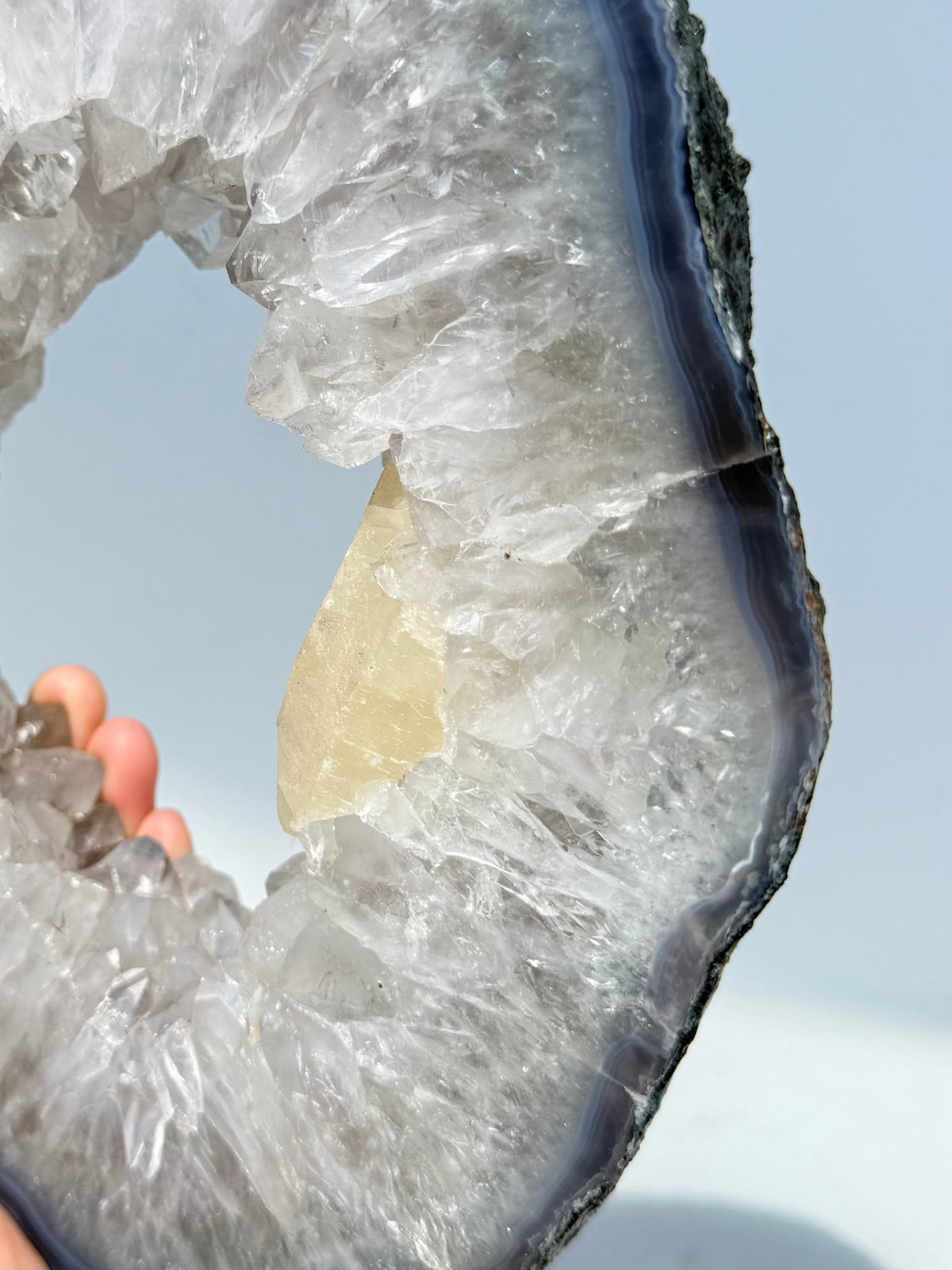 Amethyst Portal with Natural Calcite | Portal de Amatista con Calcita Natural