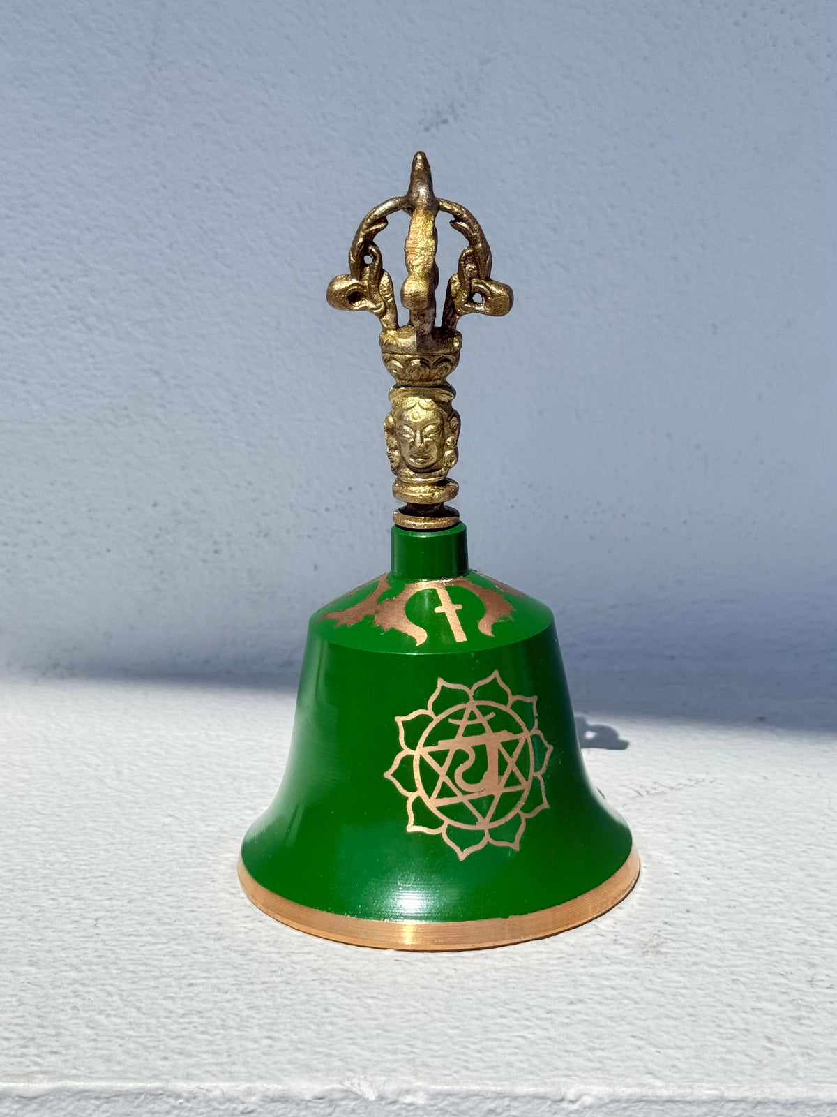 Heart Energy Center Intention Bell / Campana Intencionada para el Centro Energético del Corazón