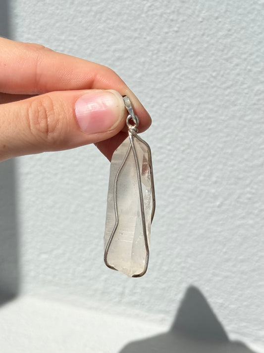 Lemurian Quartz Silver Pendant / Colgante de Cuarzo Lemuriano en Plata